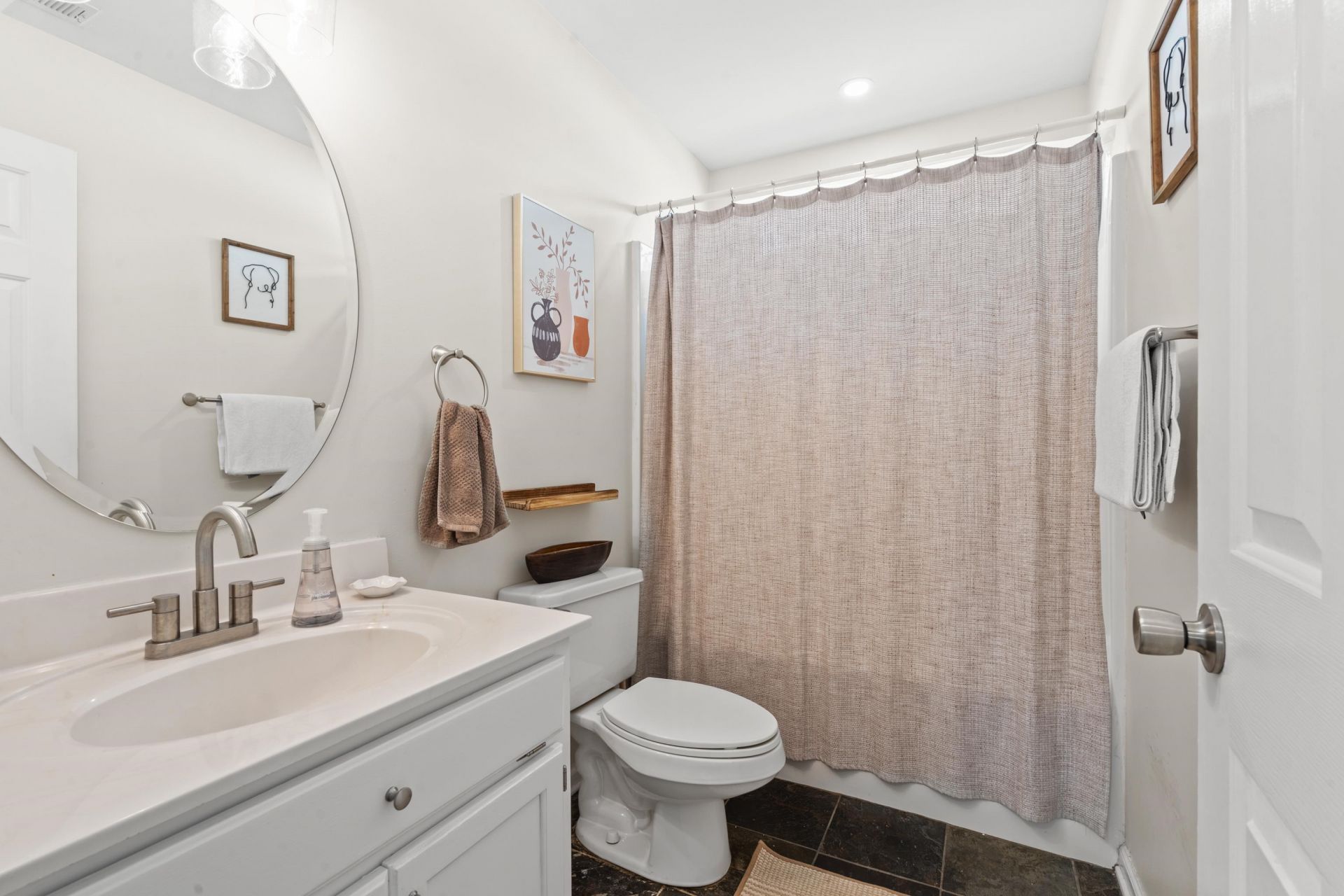 2701 Ivy Glen Dr. Photo 18