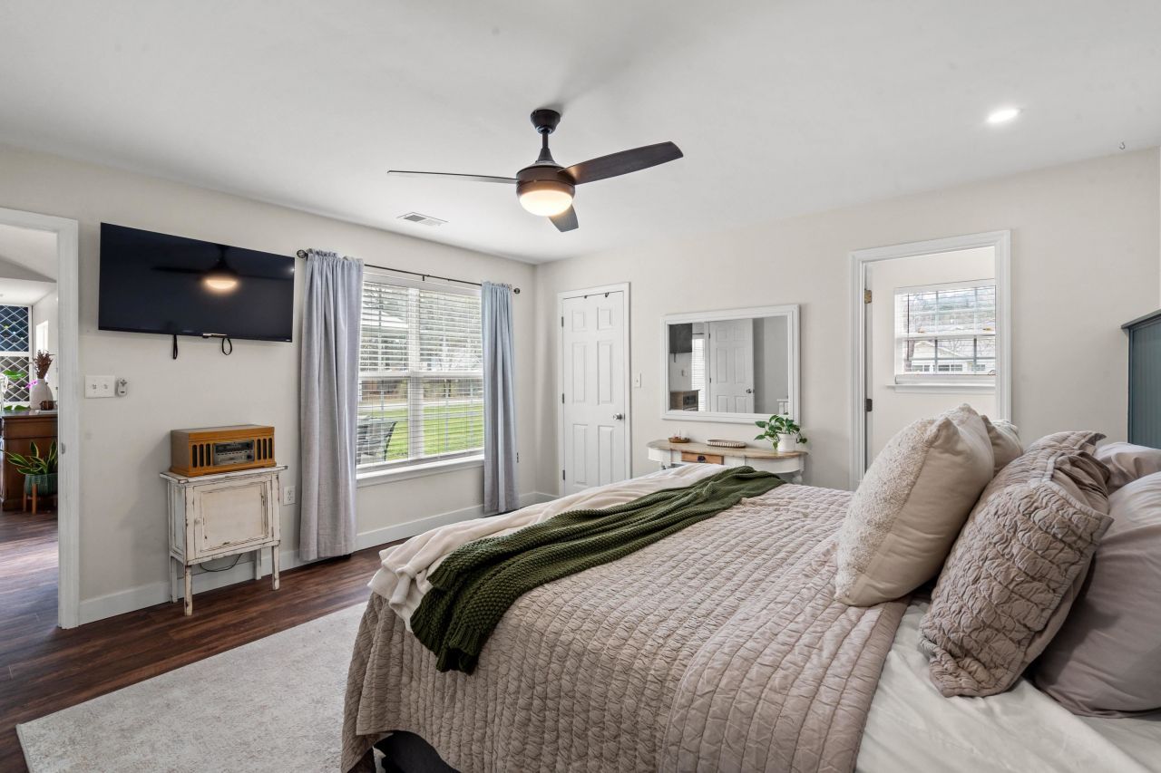 2701 Ivy Glen Dr. Photo 20