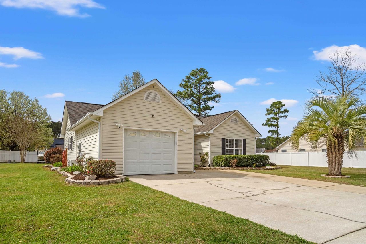 2701 Ivy Glen Dr. Photo 31