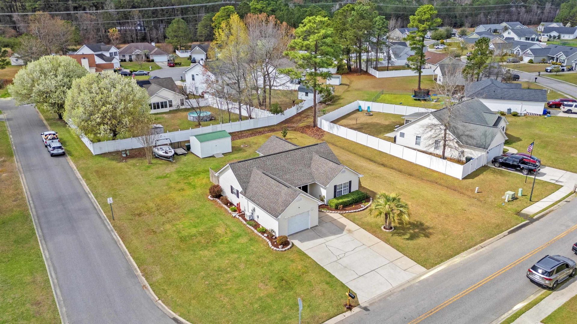 2701 Ivy Glen Dr. Photo 38