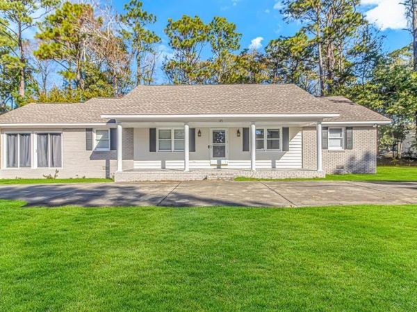 181 Moss Dale Ln., Pawleys Island, SC 29585