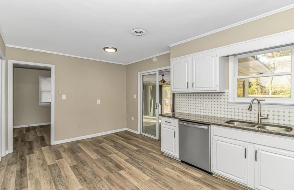 181 Moss Dale Ln. Photo 11