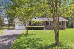 3107 Sawyer St. photo 4