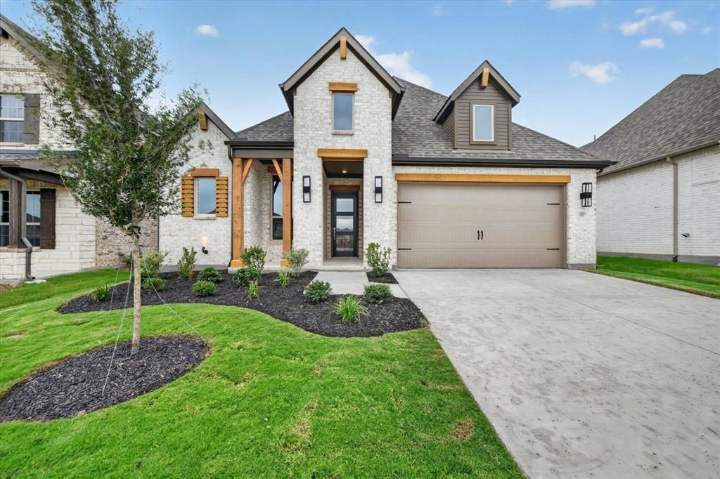 16508 Petal Drive, Fort Worth, TX 76247 Main Photo