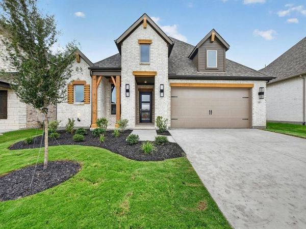 16508 Petal Drive, Fort Worth, TX 76247