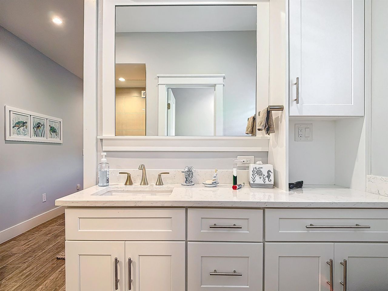 750 Periwinkle Way, Sanibel, FL 33957 Photo