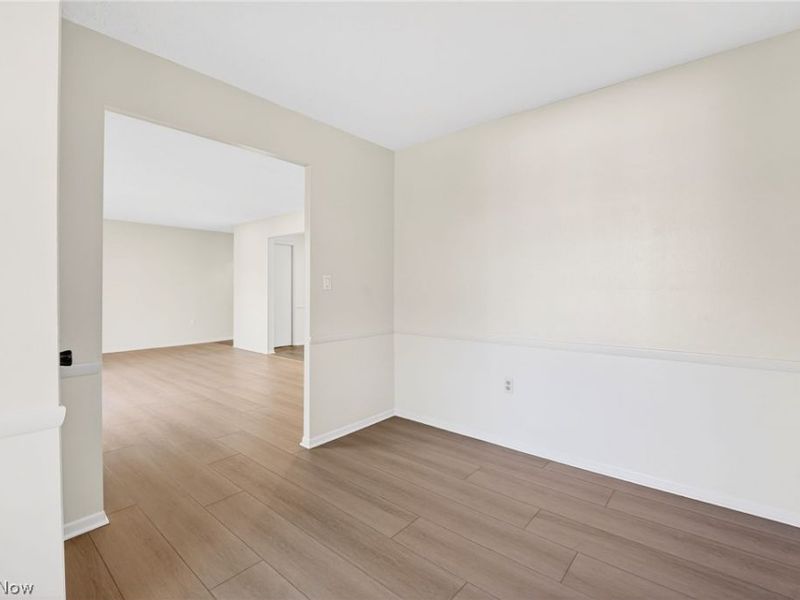 1930 King James, Unit 205, Westlake, OH 44145 Photo 18