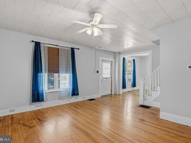 210 N PENNSYLVANIA AVENUE, CENTRE HALL, PA 16828