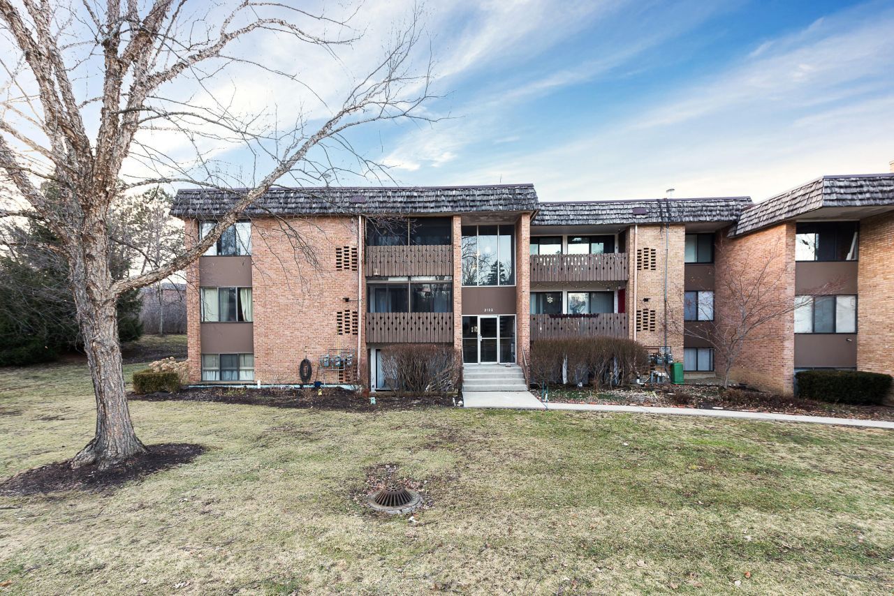 2132 Pauline Boulevard, Unit 308, Ann Arbor, MI 48103 Main Photo
