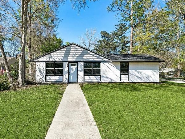 236 MARTIN Lane, Slidell, LA 70458