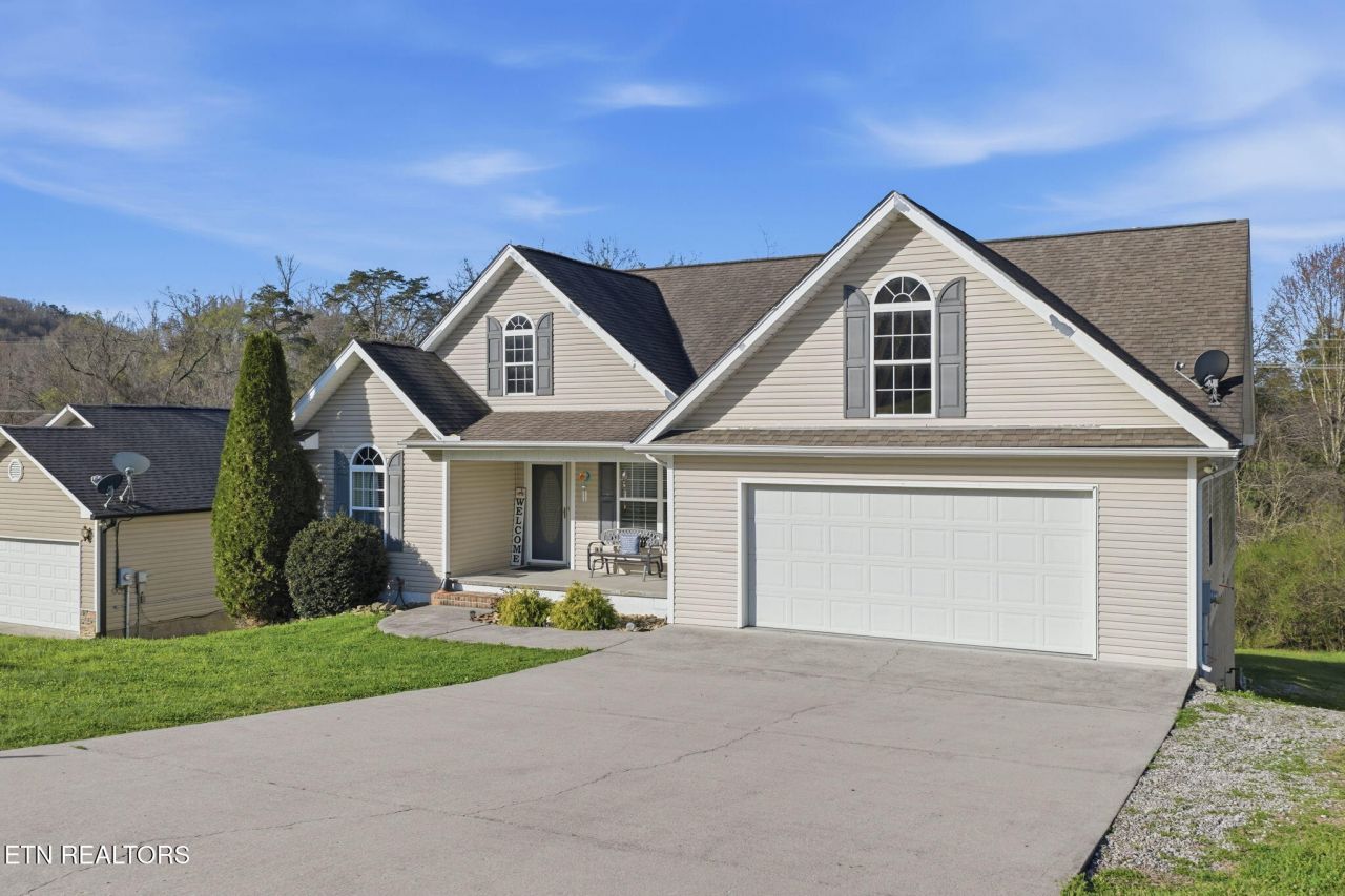 130 Flag Stone Way, Clinton, TN 37716 Main Photo