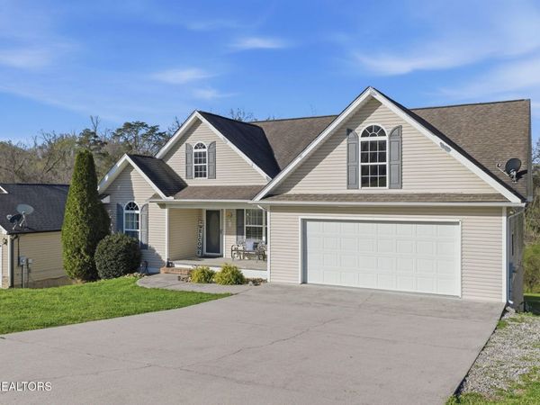 130 Flag Stone Way, Clinton, TN 37716