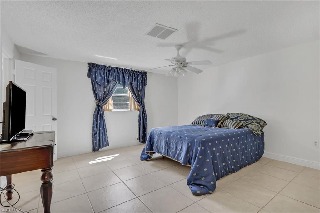 501 11th St Nw, Naples, FL 34120 Photo