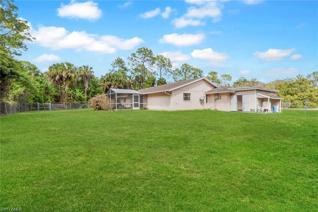 501 11th St Nw, Naples, FL 34120 Photo