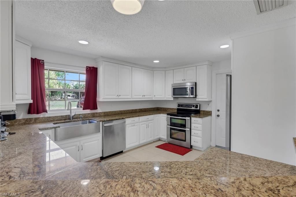 501 11th St Nw, Naples, FL 34120 Photo