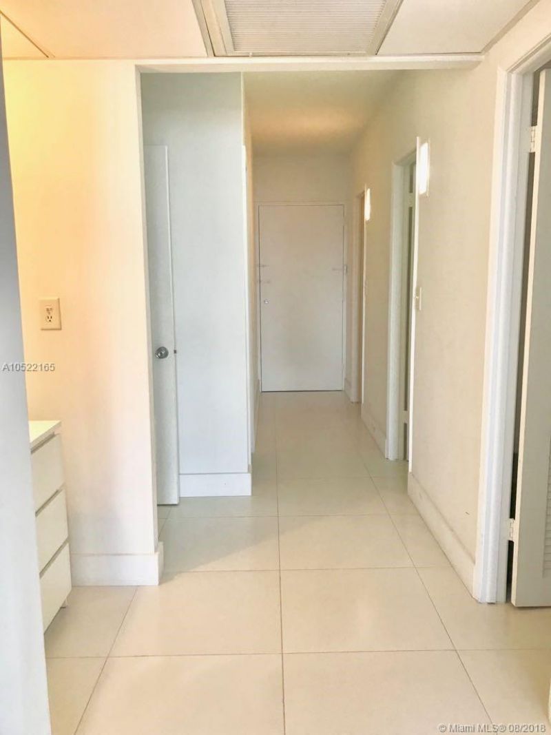 19390 Collins Avenue, Unit 901, Sunny Isles Beach, FL 33160 Photo