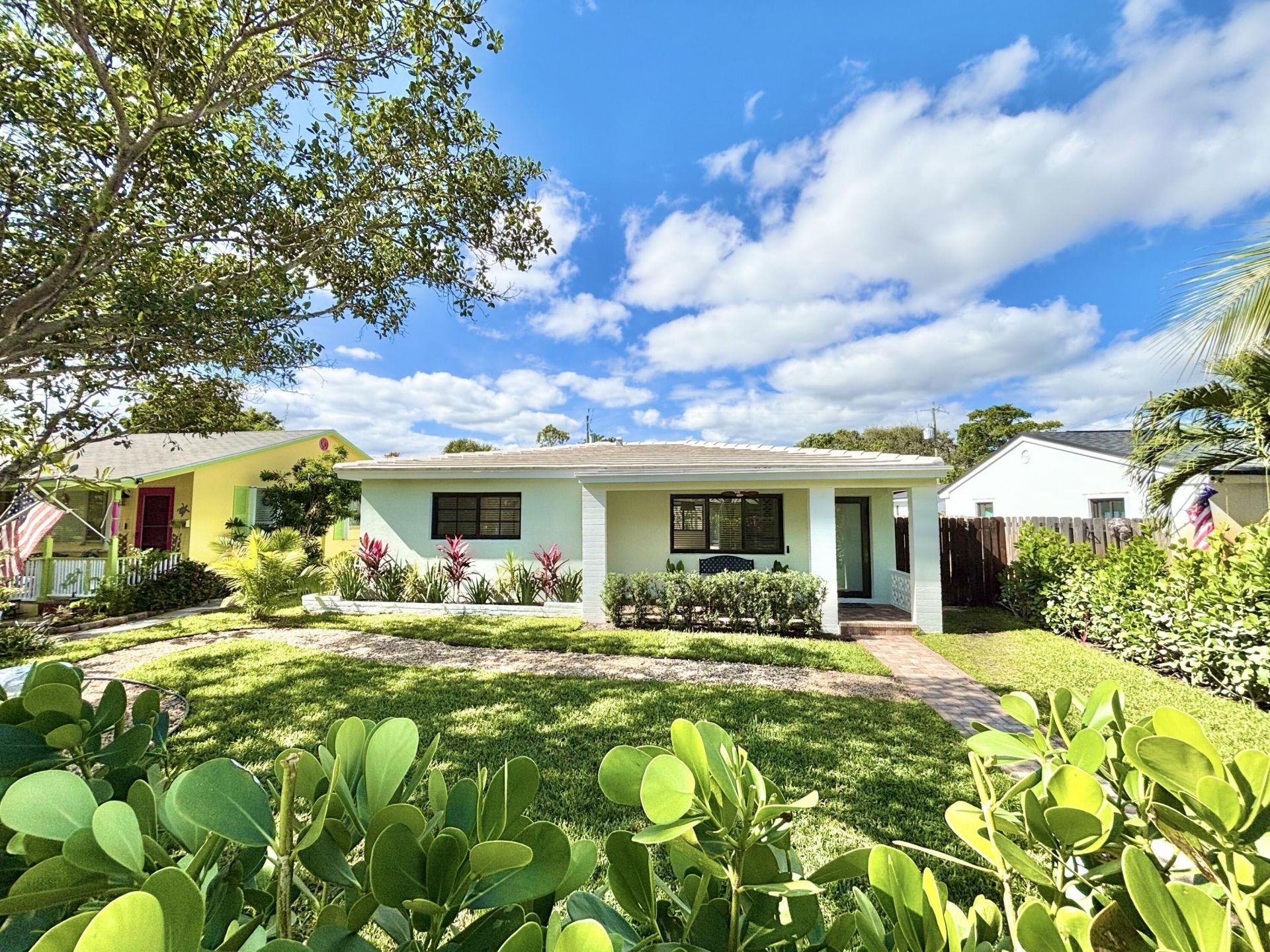 1121 N Ocean Breeze, Lake Worth Beach, FL 33460 Photo