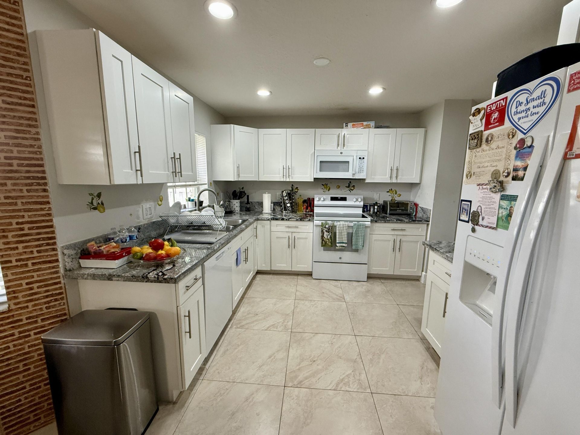 2401 NW 139th Avenue, Sunrise, FL 33323 Photo