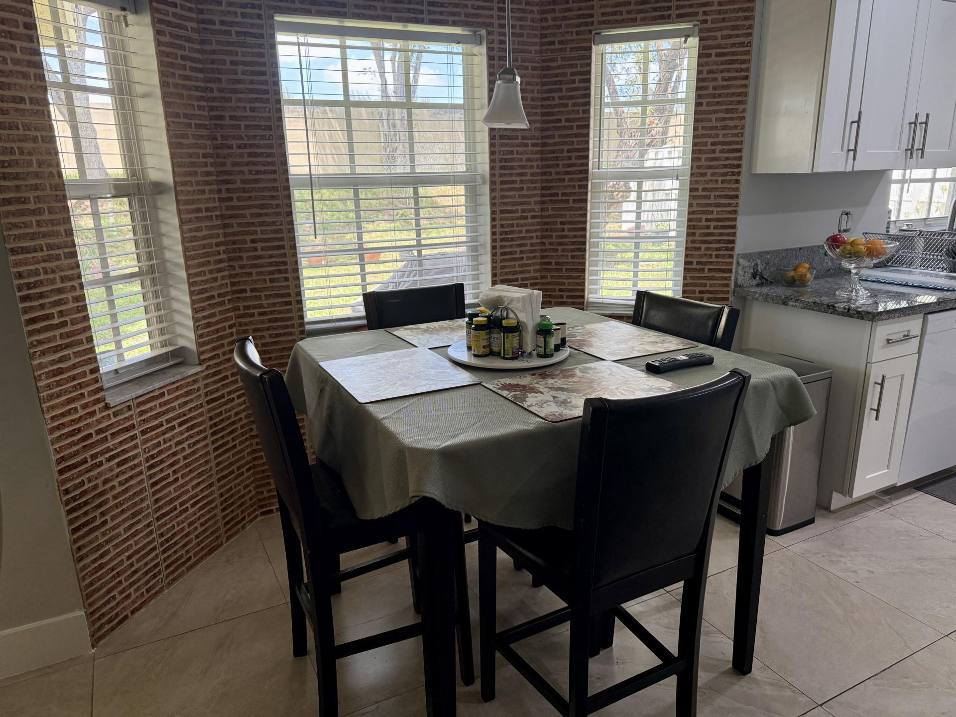 2401 NW 139th Avenue, Sunrise, FL 33323 Photo