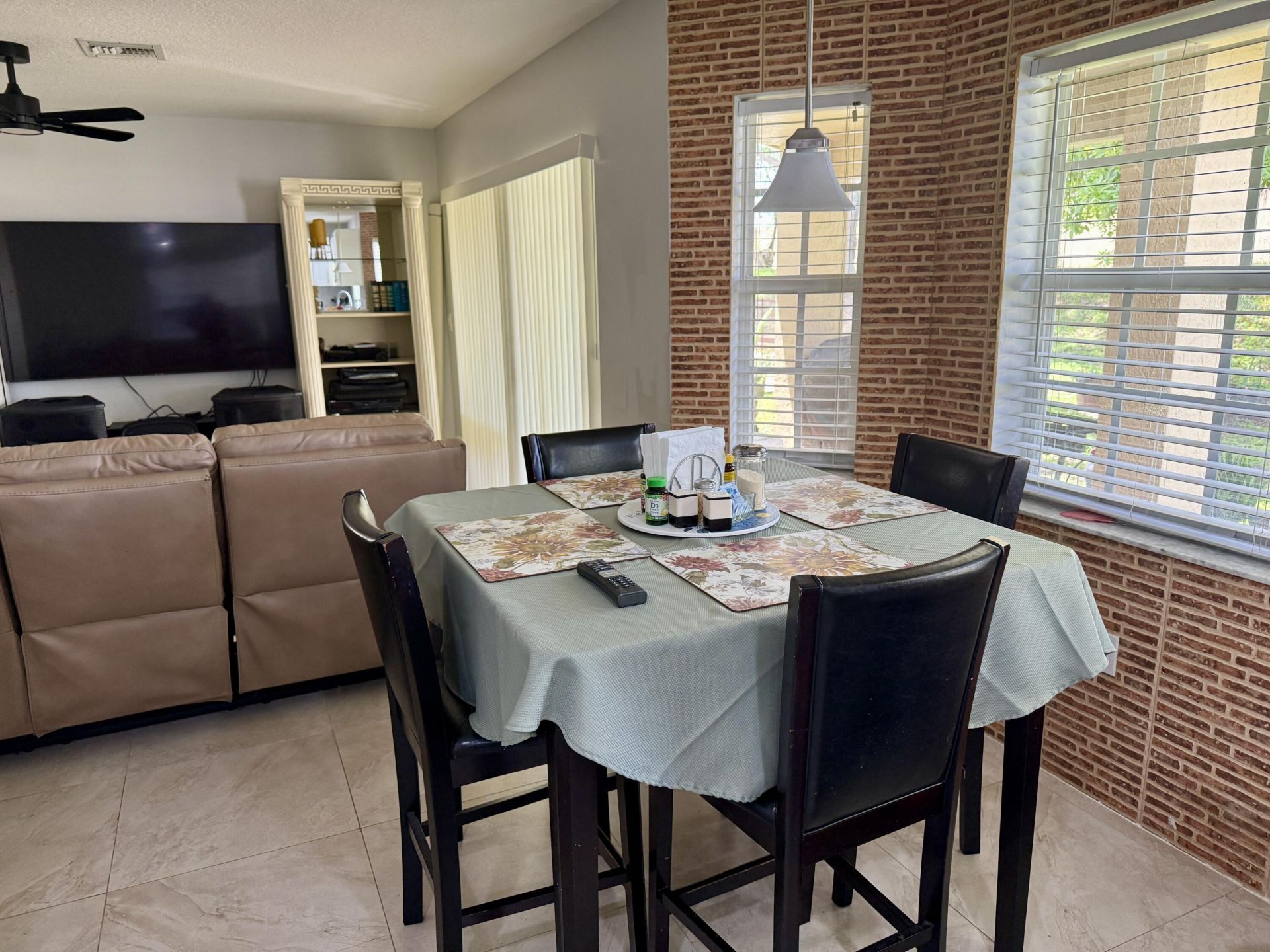 2401 NW 139th Avenue, Sunrise, FL 33323 Photo