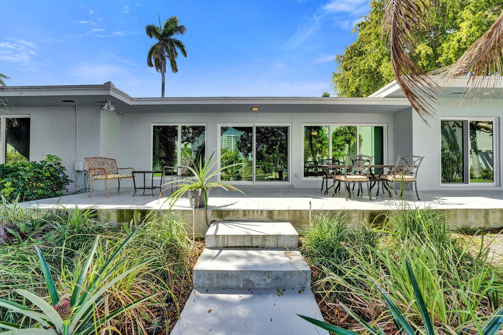 1431 S Ocean Boulevard, Unit 37, Lauderdale by the Sea, FL 33062 Photo