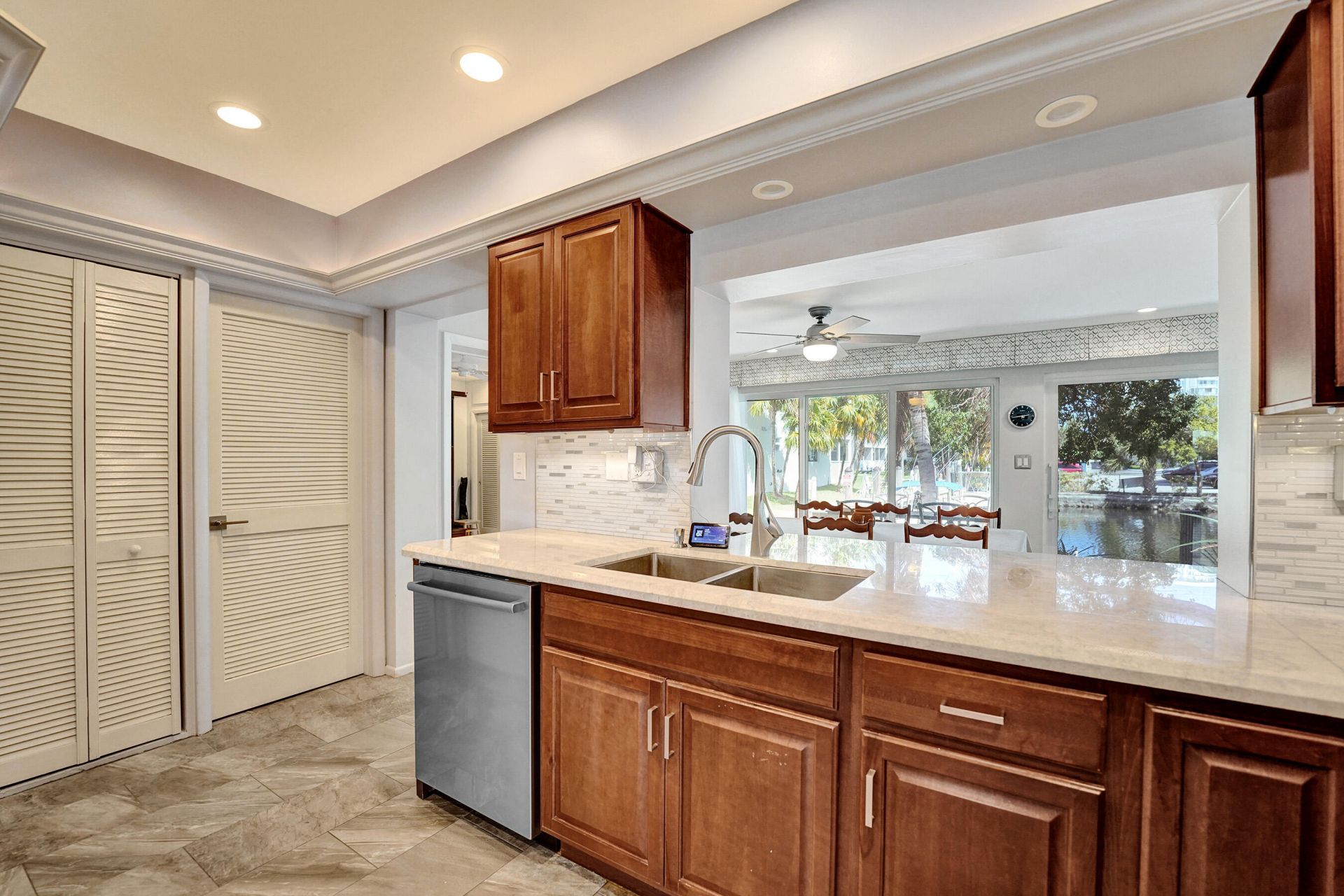 1431 S Ocean Boulevard, Unit 37, Lauderdale by the Sea, FL 33062 Photo