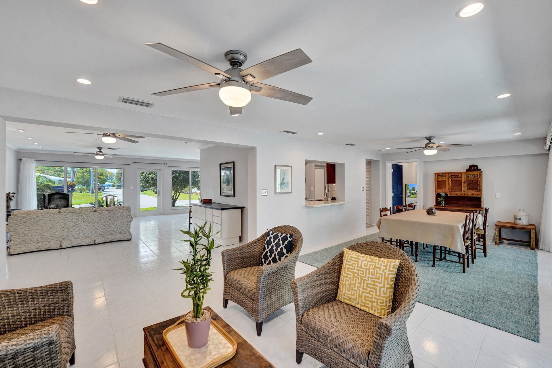 1431 S Ocean Boulevard, Unit 37, Lauderdale by the Sea, FL 33062 Photo