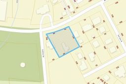 202 Broadway St. photo 4