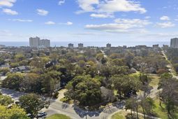 202 Broadway St. photo 4