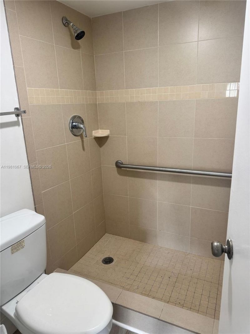 9400 Lime Bay Blvd , Unit 206, Tamarac, FL 33321 Photo