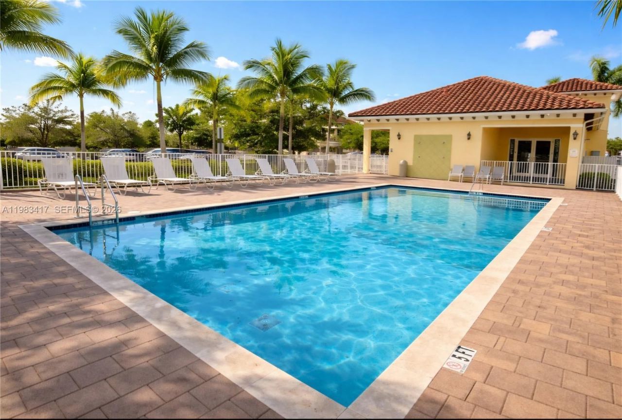 290 NW 109th Ave, Unit 107, Miami, FL 33172 Photo