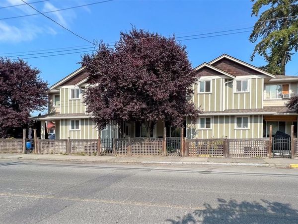 730 Jubilee St , Unit 4, Duncan, BC V9L 1X8