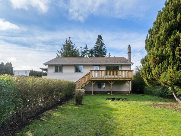 412 Oak Ave , Parksville, BC V9P 1V9