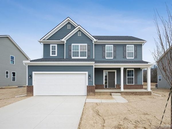 27109 Gallop Way, Saline, MI 48176