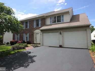 425 SHOEMAKER WAY, LANSDALE, PA 19446