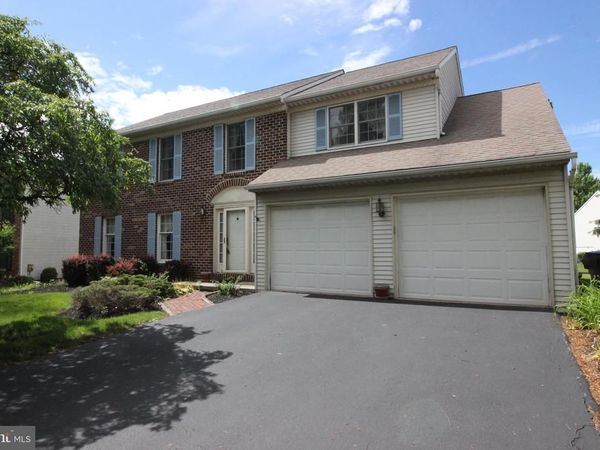 425 SHOEMAKER WAY, LANSDALE, PA 19446
