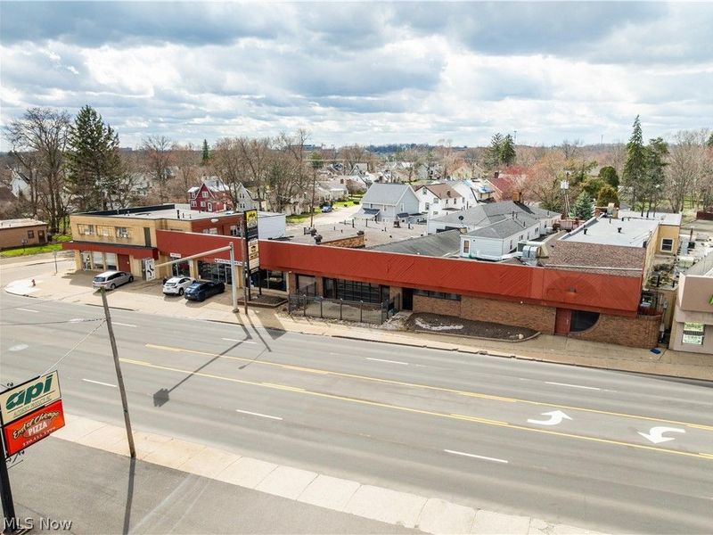 2729 Cleveland Avenue NW, Canton, OH 44709 Photo 2