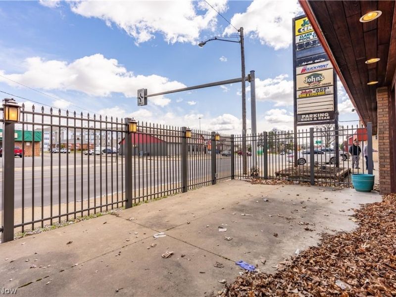 2729 Cleveland Avenue NW, Canton, OH 44709 Photo 24