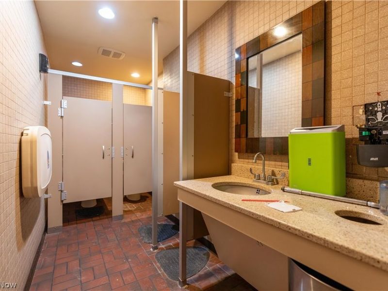 2729 Cleveland Avenue NW, Canton, OH 44709 Photo 36