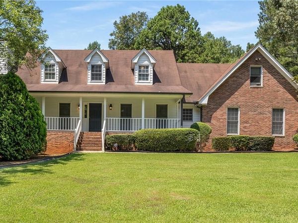 1195 Vineyard Drive, Conyers, GA 30013