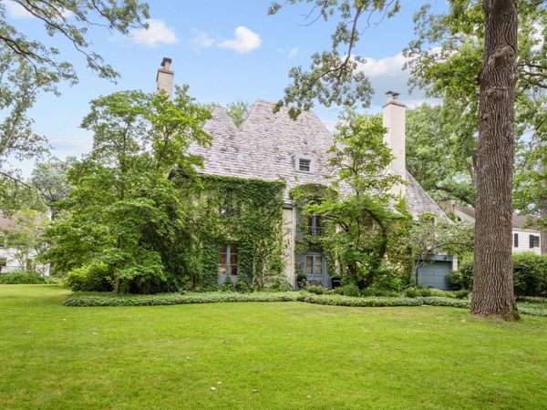 908 Elm Place , Glencoe, IL 60022