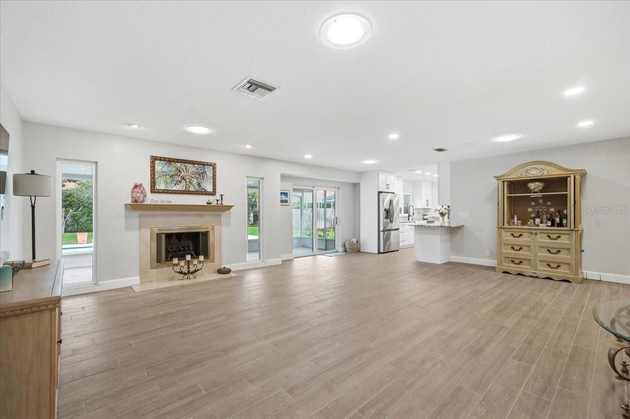 12212 Snead Place, Tampa, FL 33624 Photo