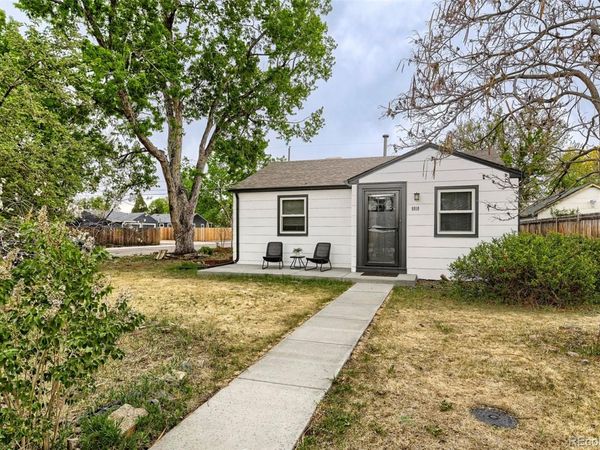 6910 Reno Drive, Arvada, CO 80002
