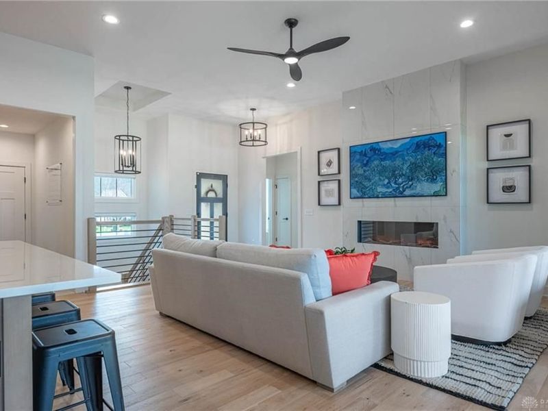 9921 Rothschild Court, Clearcreek Township, OH 45458 Photo 4