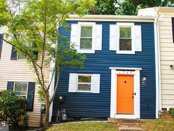 1962 Village Parkway SE, Smyrna, GA 30080