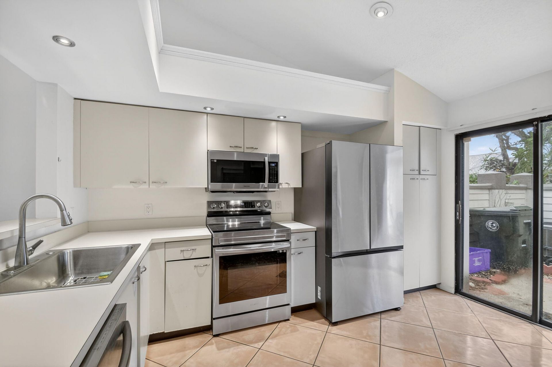 2303 Landings Boulevard, Greenacres, FL 33413 Photo