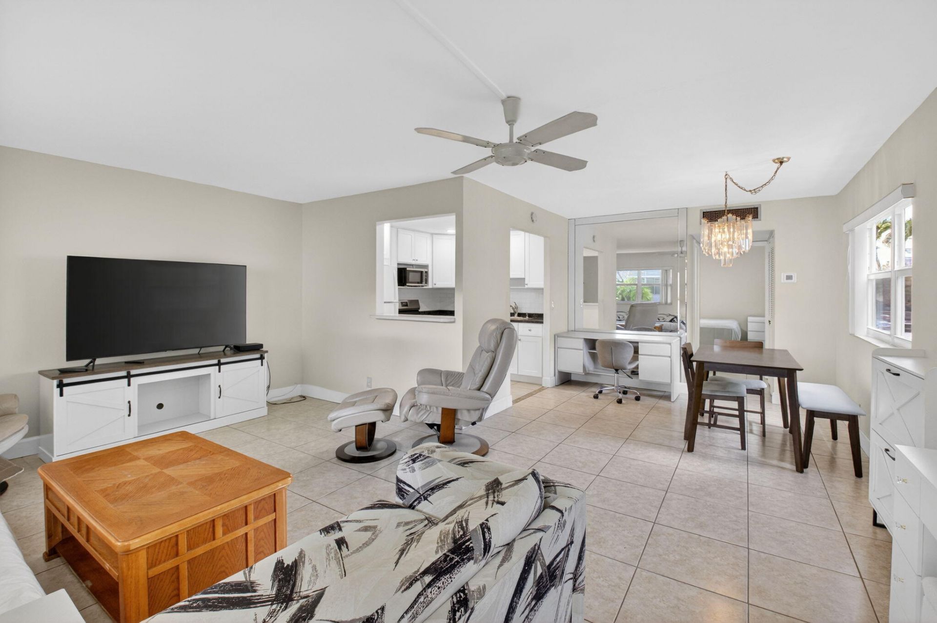 642 N Flanders N, Unit 642, Delray Beach, FL 33484 Photo