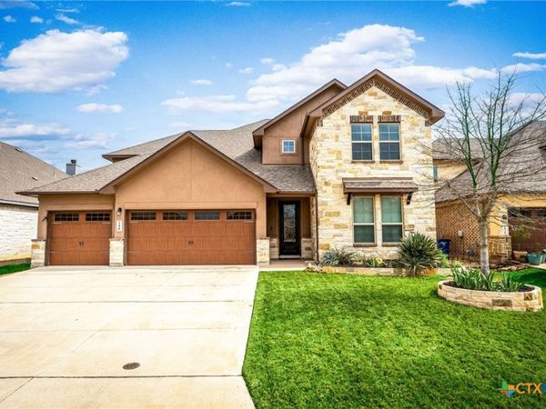 240 Bamberger Avenue, New Braunfels, TX 78132