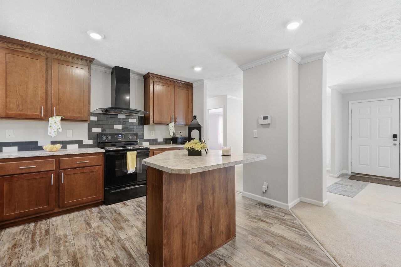 110 Kay Street Photo 12