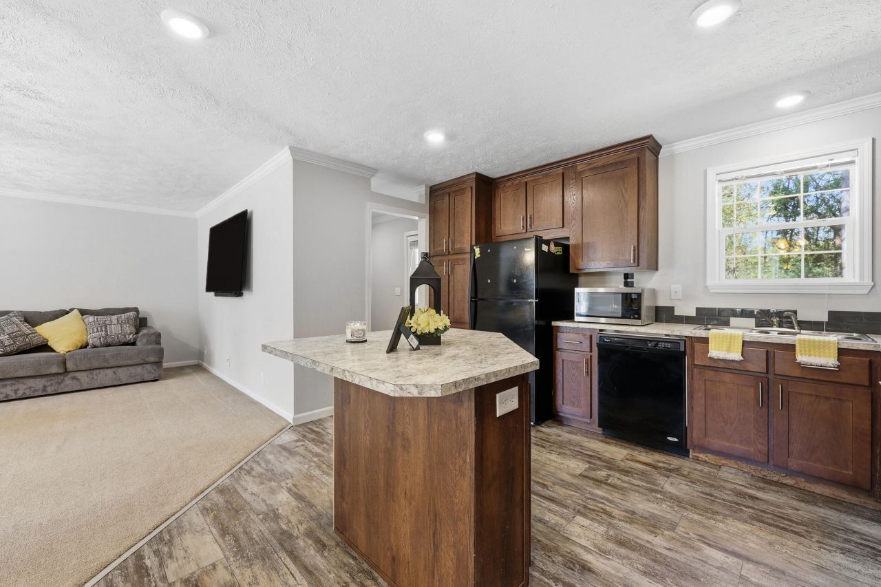 110 Kay Street Photo 13